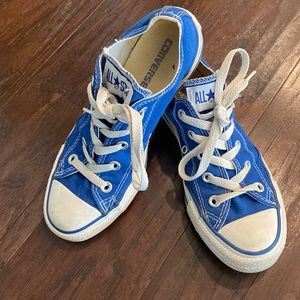 Converse Low Tops